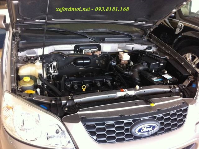 Ford Escape 2.3L Cũ 2011 XLS