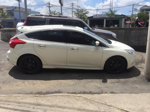 Bán xe ford focus 2.0L sx 2014 full options